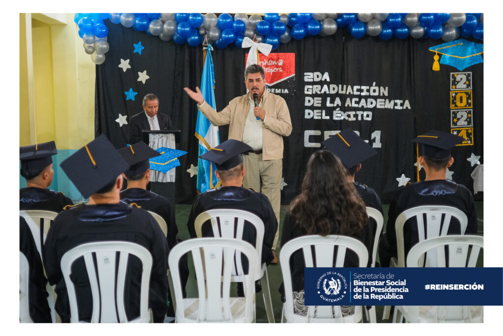 SBS - Reinserción - CER 1 - Graduación Acadecime del Éxito - 31