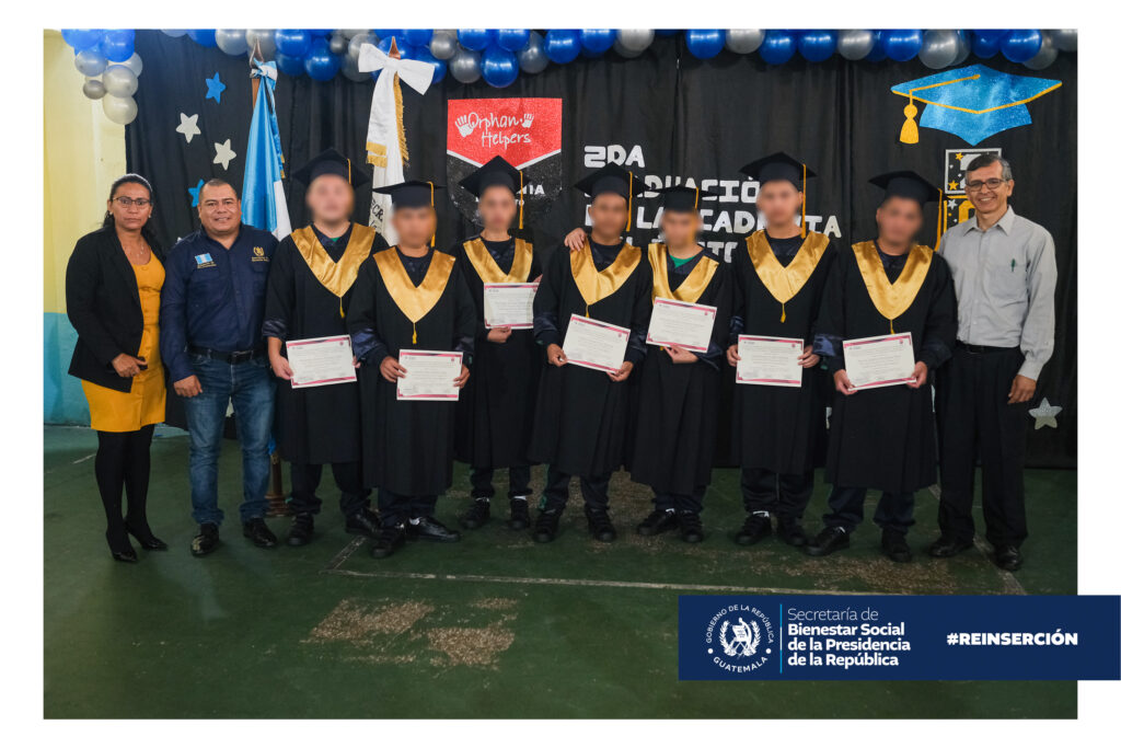 SBS - Reinserción - CER 1 - Graduación Acadecime del Éxito - 35