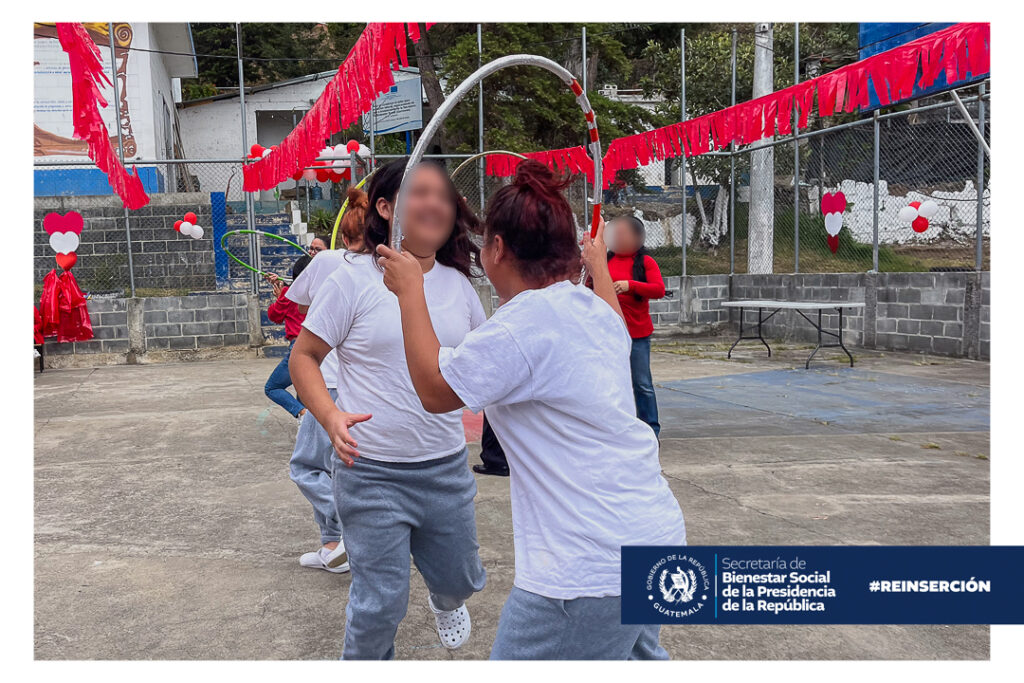 SBS - Reinserción - GORRIONES - Celebración del Día del Cariño - 10 (1)