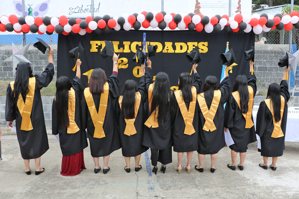 Graduación de Academia del Éxito - Gorriones 5