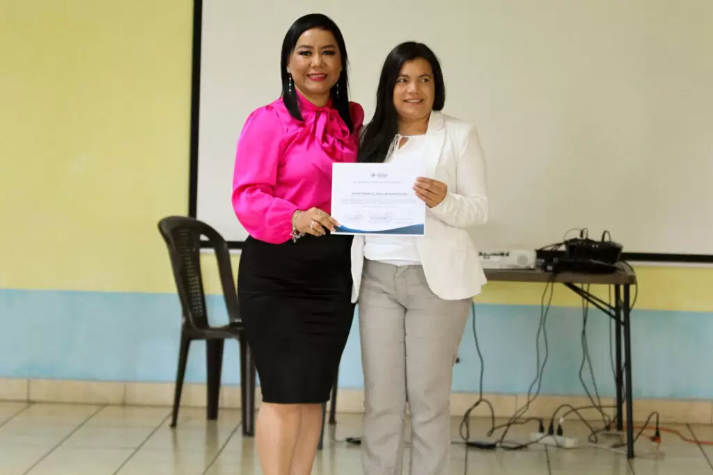 Clausura Tercera Cohorte Promotores del Cuidado de Niñas, Niños y Adolescentes (13)
