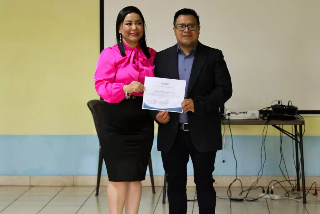 Clausura Tercera Cohorte Promotores del Cuidado de Niñas, Niños y Adolescentes (17)