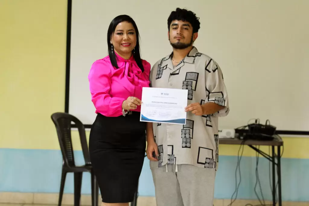 Clausura Tercera Cohorte Promotores del Cuidado de Niñas, Niños y Adolescentes (19)
