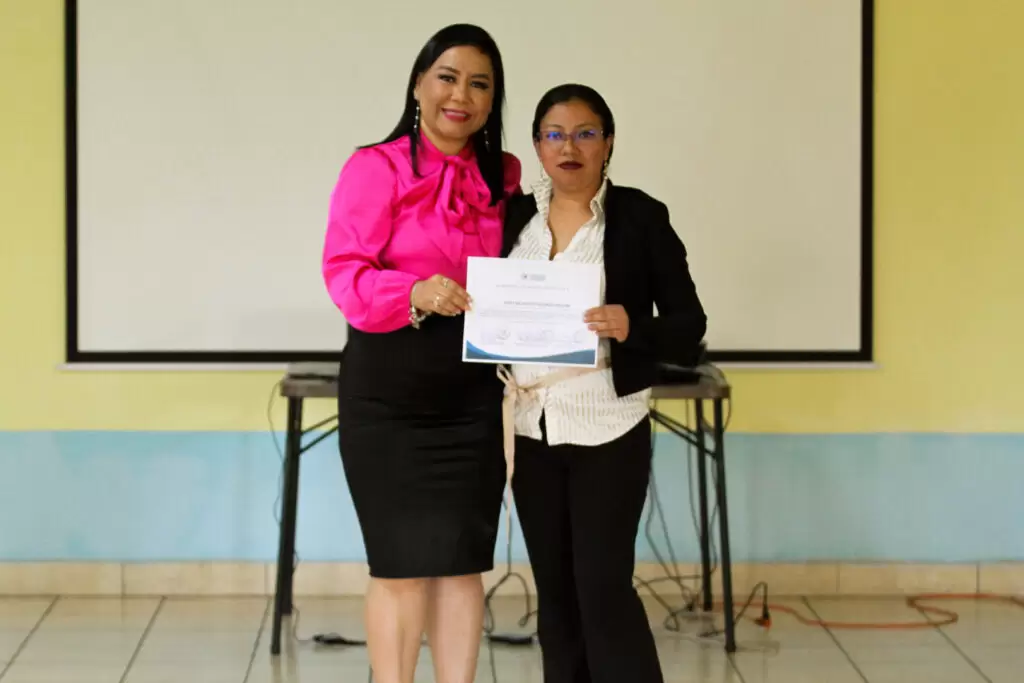 Clausura Tercera Cohorte Promotores del Cuidado de Niñas, Niños y Adolescentes (24)
