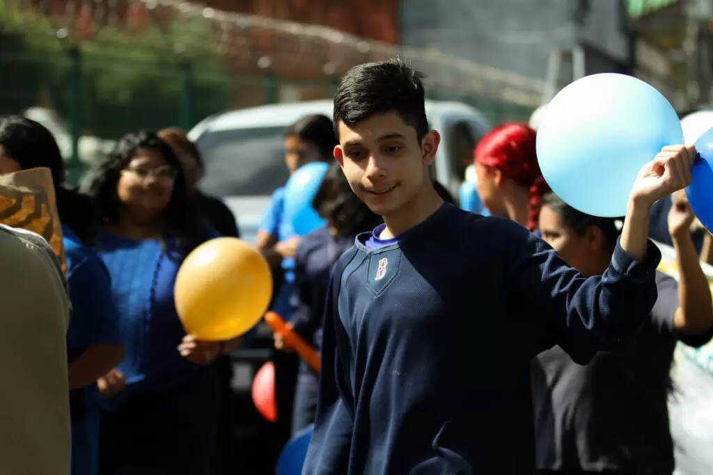 Caminata CCO por el Día Mundial de Concienciación sobre el Autismo (17)