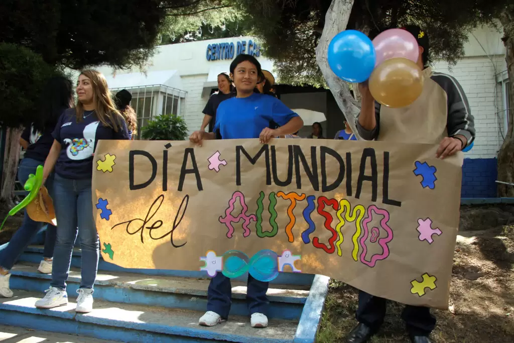 Caminata CCO por el Día Mundial de Concienciación sobre el Autismo (6)