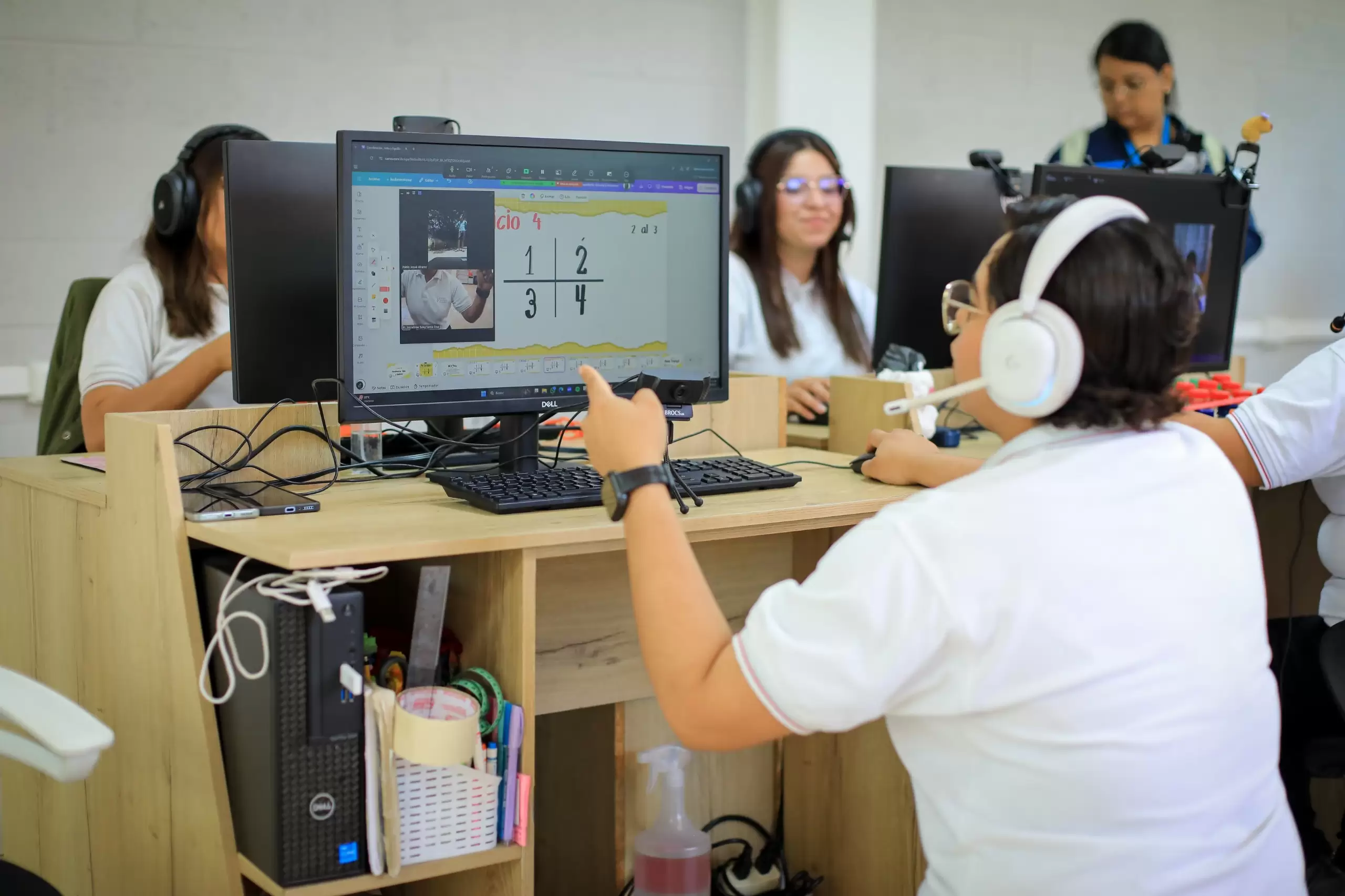 Avanza la implementación de Centros de Atención a Distancia para personas con discapacidad