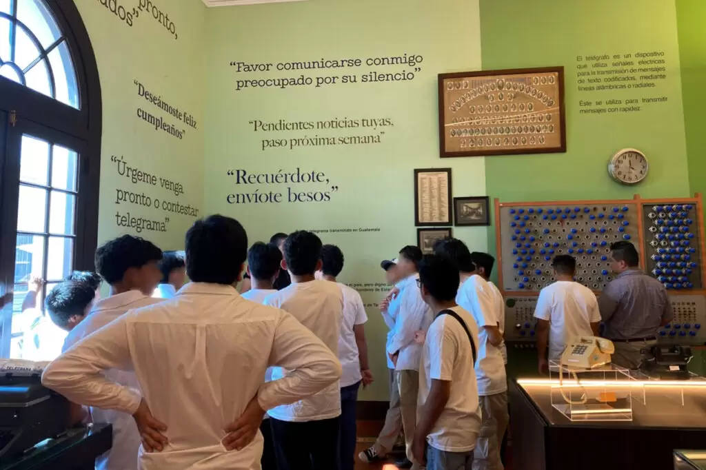 Visita Museo de Correos (6)