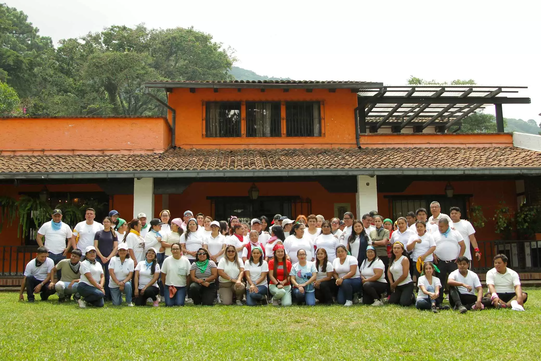 Personal de Medidas Socioeducativas fortalece su liderazgo y trabajo en equipo
