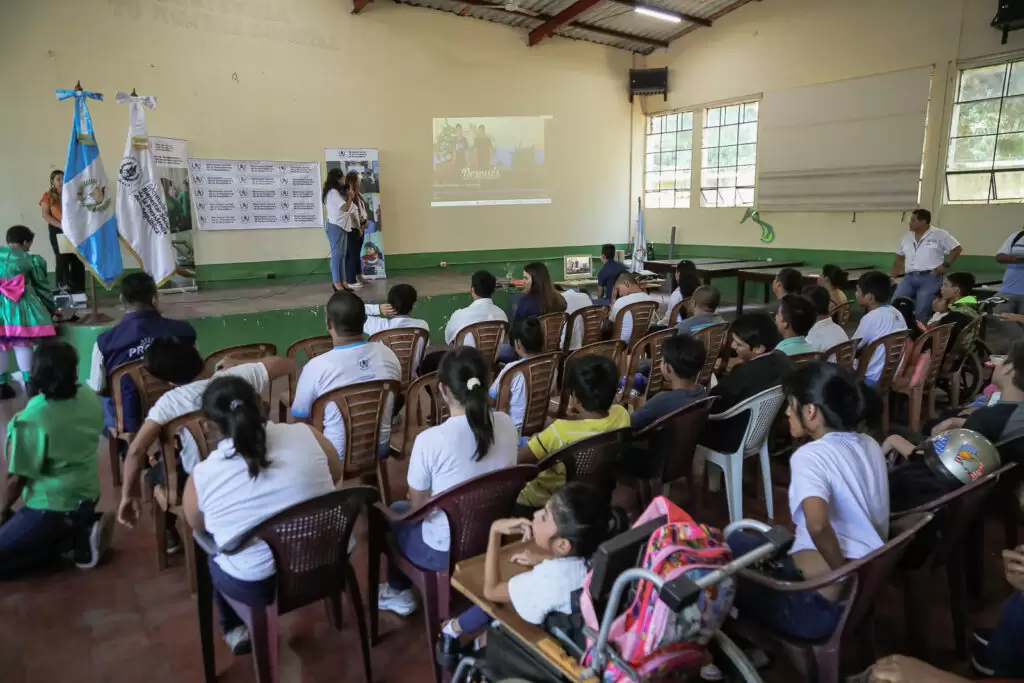 SBS - Reinserción - Escuela de Educación Especial - 33