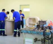 Proyecto de carpintería impulsa la empleabilidad de adolescentes de Casa Intermedia