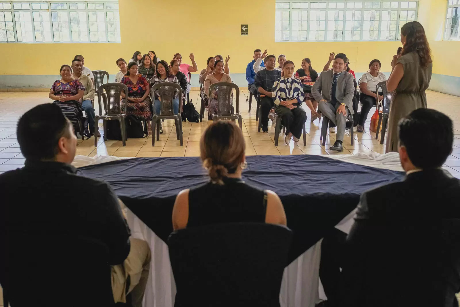 PROFAMI inicia nuevo programa para Escuela para Padres de adolescentes del CER-1