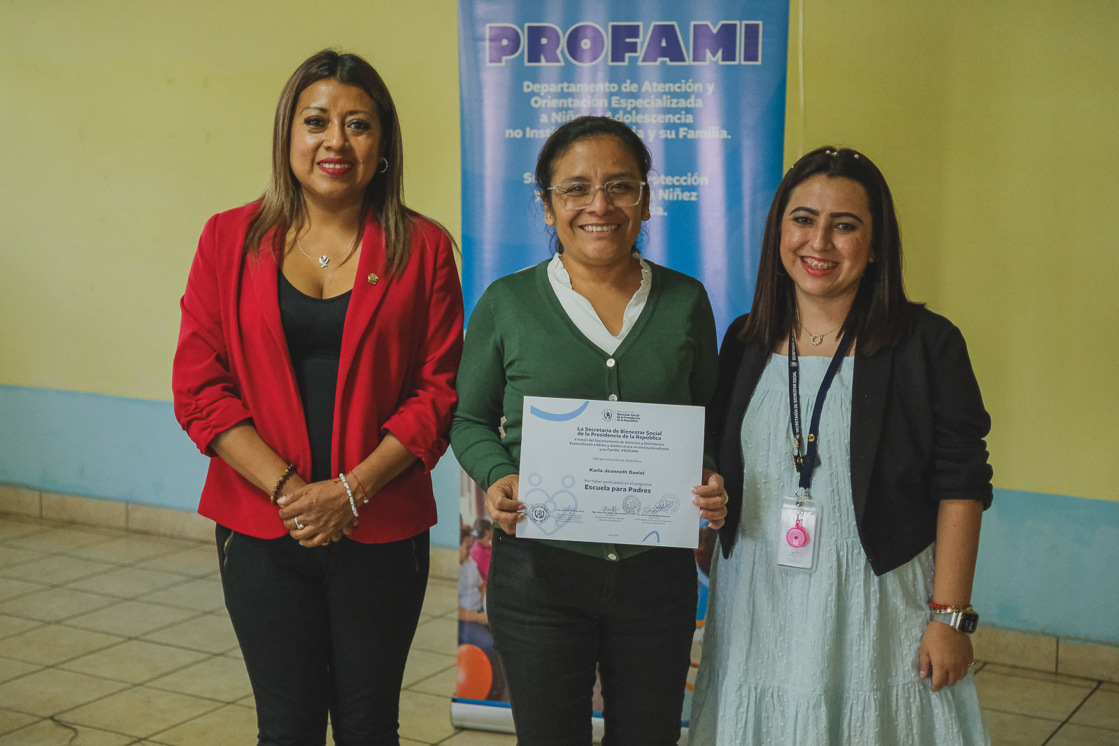 SBS - Protección - PROFAMI - Graduación Escuela para Padres - 47 SBS - Protección - PROFAMI - Graduación Escuela para Padres - 47