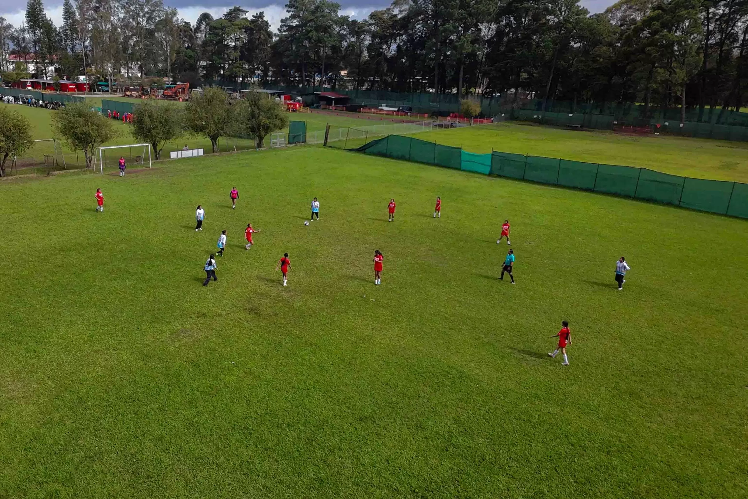 Adolescentes de Zafiro III finalizan torneo de fútbol