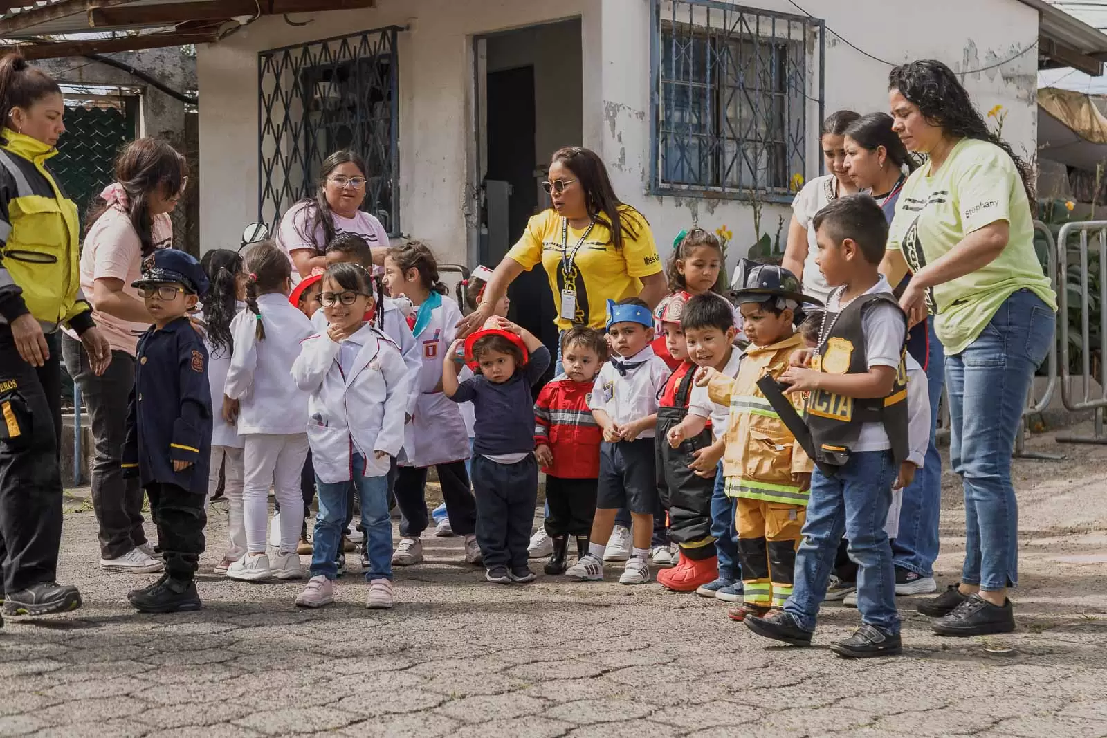 SBS - Centras - Guadería infantil Central - Visita Bomberos Voluntarios - 23