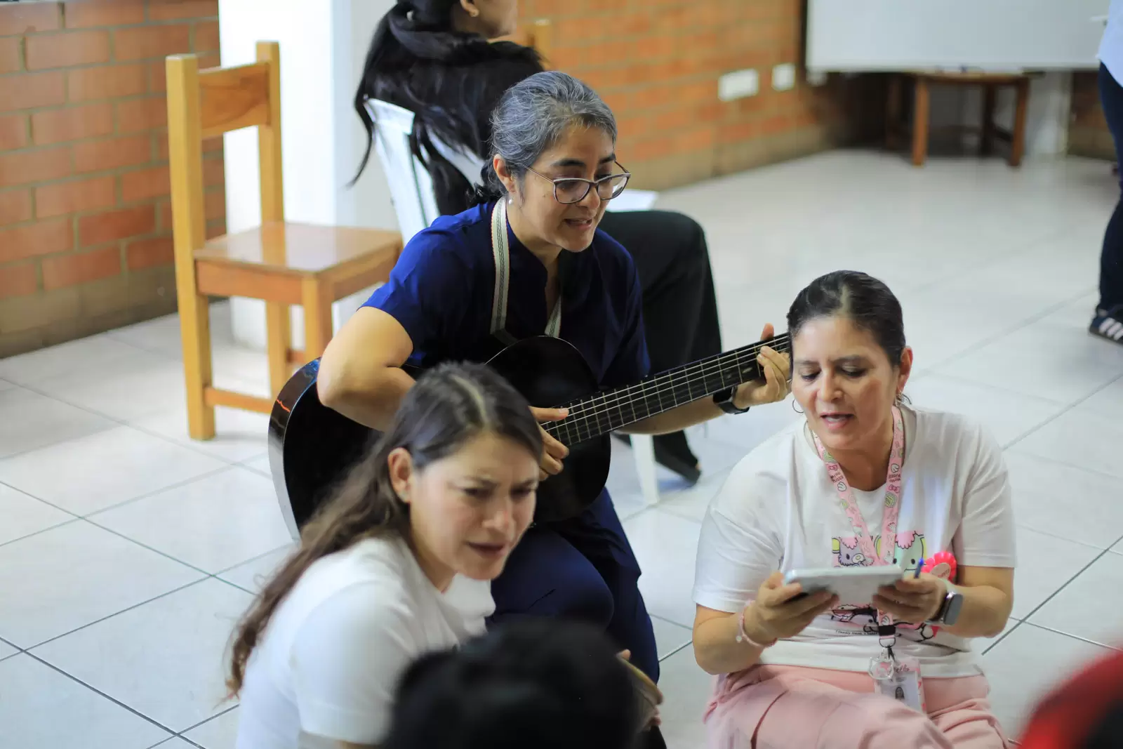 2 Talleres de musicoterapia SBS (1)