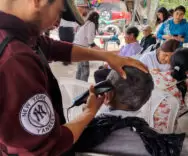 Jóvenes del Centro de Formación Quédate comparten sus conocimientos con adultos mayores en Huehuetenango