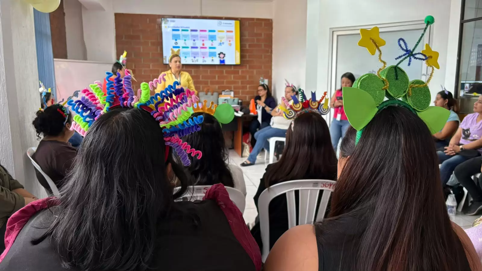 2 SBS - sexto taller Nineras (14) 2 SBS - sexto taller Nineras (14)