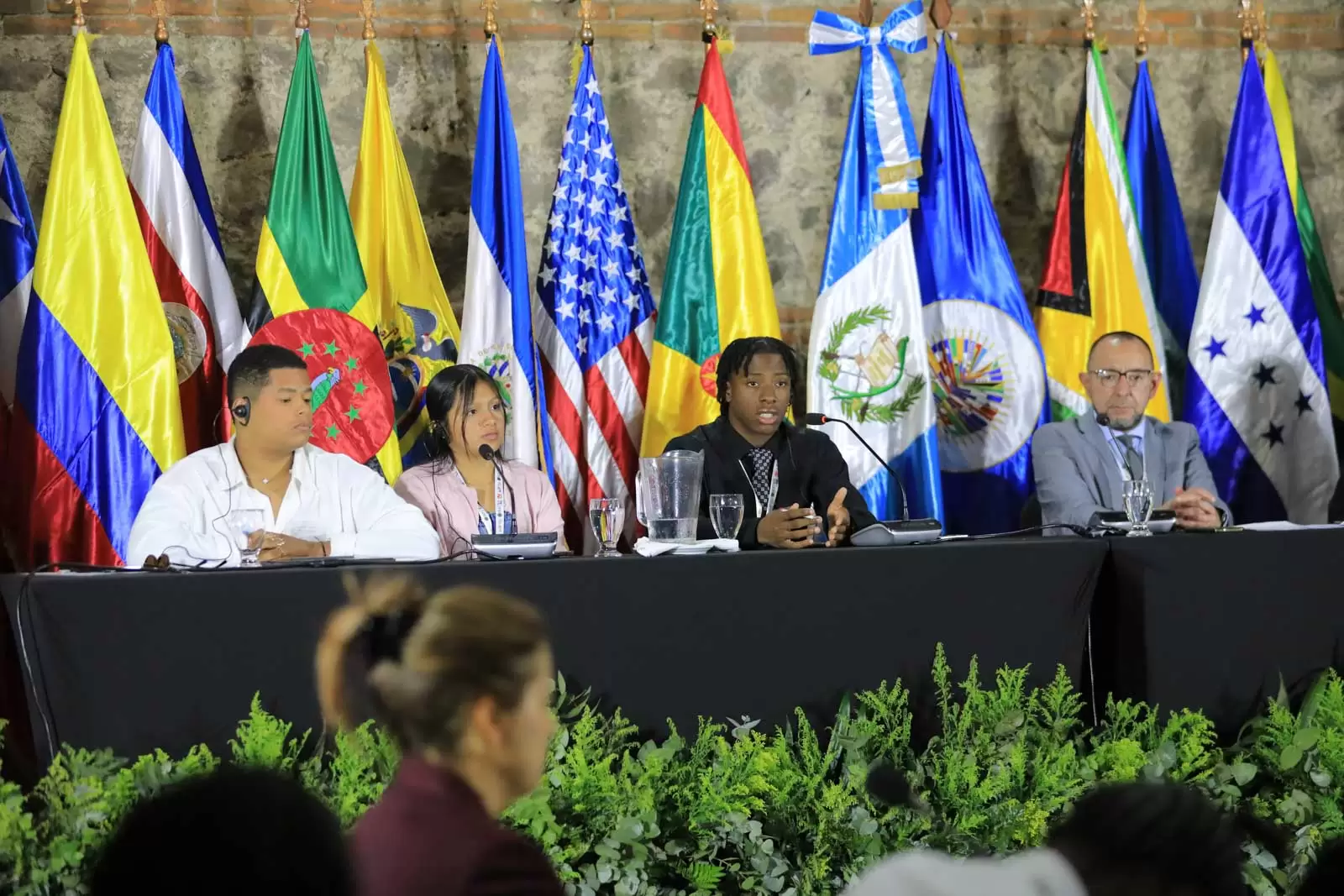 La voz de las juventudes enriquece el diálogo regional en la 100.ª Reunión del IIN-OEA