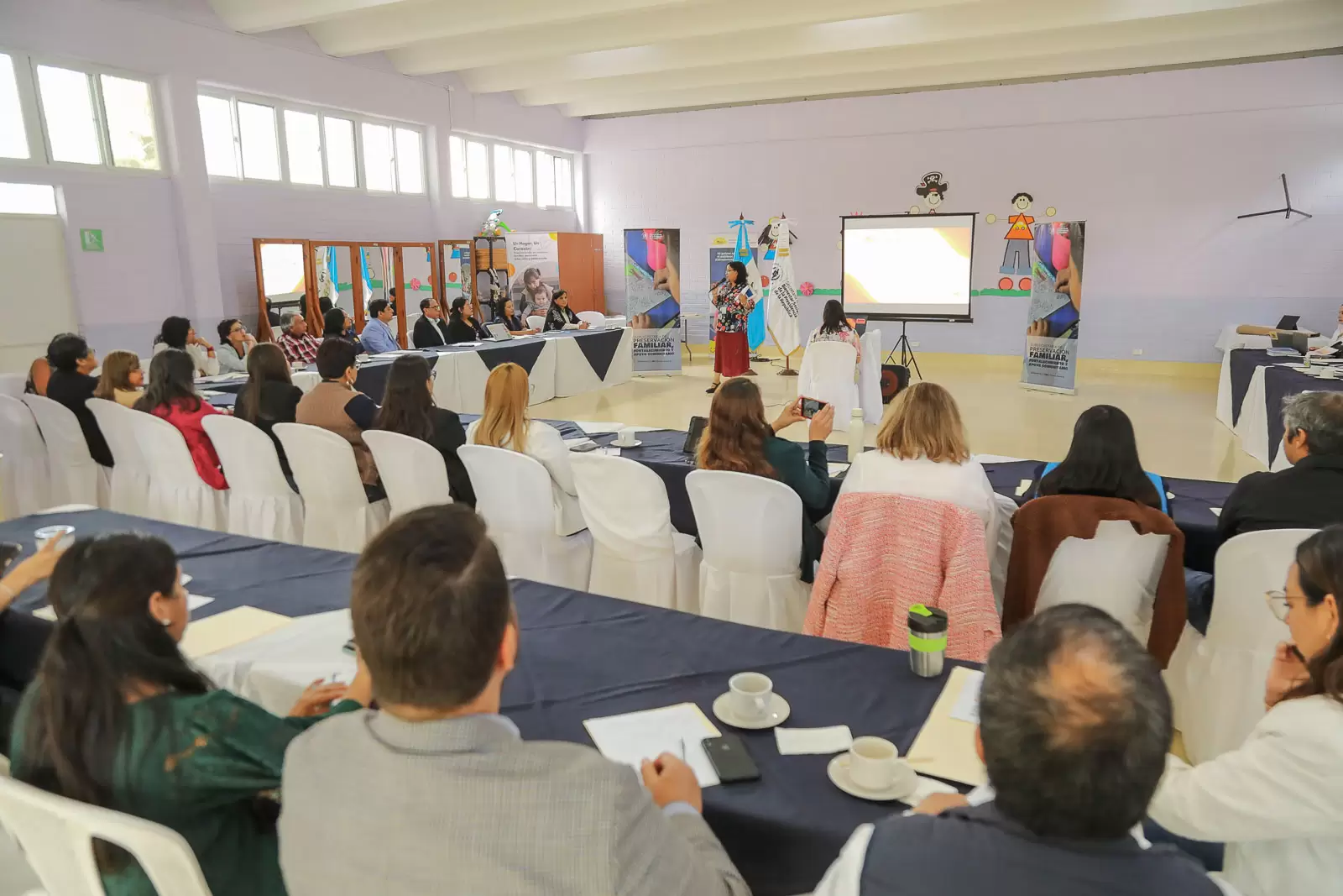SBS - Preservación - Taller de temas de discusión de Niñez - 28
